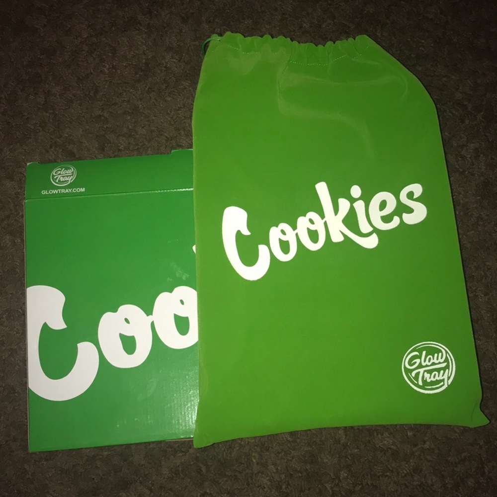 Cookies Rechargeable Glow Trays (Authentic) - Picture 4 of 4